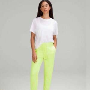 Lululemon Cropped Jogger 2 LN!